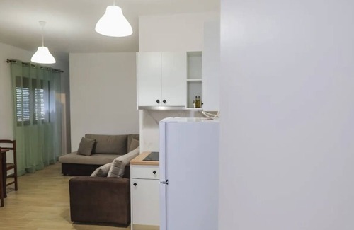 Ksamil Apartment | A comfortable home-away-from-home experience, close to everything.