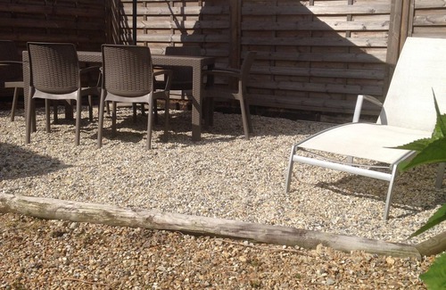 Equemauville House | a comfortable house, a garden with terrace, all the gates of Honfleur