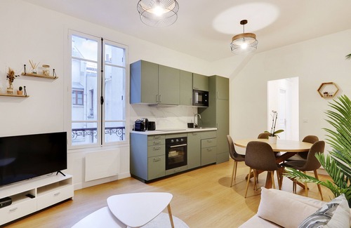 Bercy Apartment | A Cosy 2-BR in Reuilly-Diderot