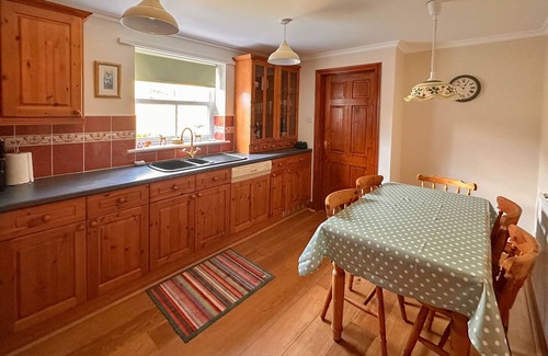 Reeth Cottage | A cosy stone cottage with stunning views, village charm, and adventure at your doorstep