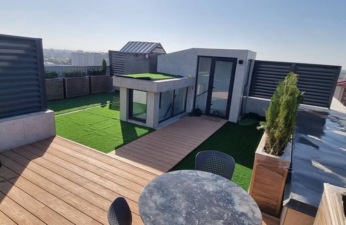 Tashkent Apartment | A cozy and stylish apartment with its own terrace.