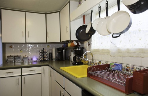 South Addition Cottage | A Cozy Cottage In South Addition, Right Next To Downtown Anchorage