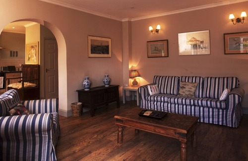 Breedon on the Hill Cottage | A delightful mews cottage within the private grounds of Breedon Hall