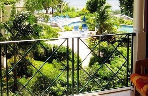 Speightstown Villa | A Delightfully Spacious One-Bedroom, Two Bathroom Apartment