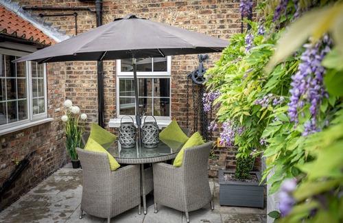 Stamford Bridge Cottage | A family break that sleeps 5 guests in 3 bedrooms