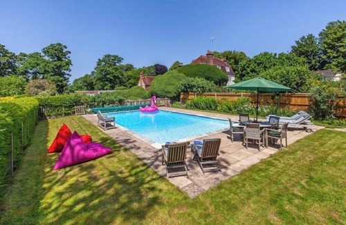 Alresford House | A fine listed period property in a National Parknn