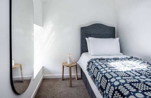 Pentre-Foelas Apartment | A foelas 2 bed cottage that sleeps 3 guests in 2 bedrooms