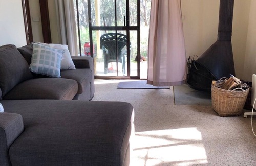 O'connell Cabin | A Frame 2 b/room cabin, furnished, self contained. Free parking. Quite location