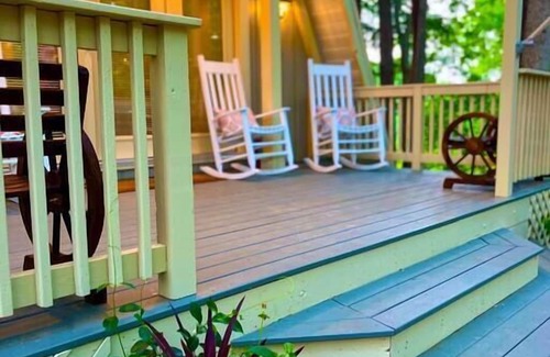 Mint Hill House | A Frame Cabin- Unplug and Rewind!
