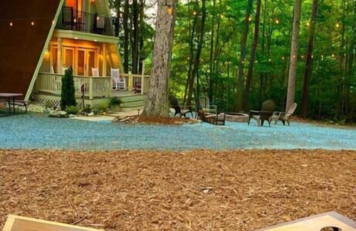 Mint Hill House | A Frame Cabin- Unplug and Rewind!