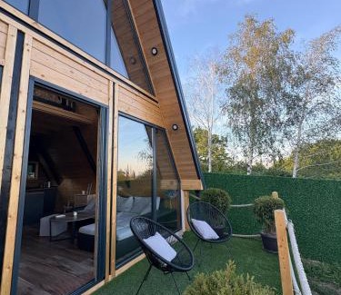 Mladenovac Villa | A Frame Vila sa Saunom Jakuzii i toplim bazenom