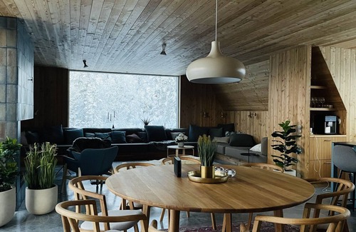 Undersaker Villa | A-Frame Villa with 5-star Hotel Experience