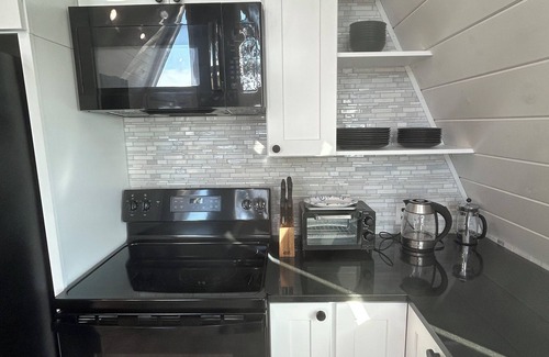 Garvin County Cabin | A-Frames at Harmony Hills, Exotic Animal Jeep Tours, Hot Tub, 320 Acre Ranch