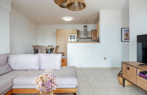 Ouranoupoli Apartment | A Fringe Of Blue