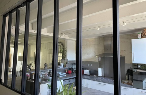 Bordeaux House | A gentle city getaway