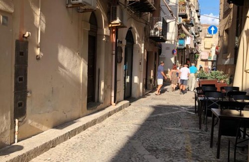 Old Town Apartment | A GIARA