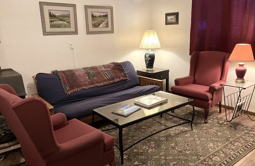Eagle River House | A great "base camp" from which to explore Alaska.