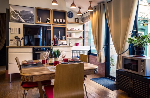 Faubourg Saint-Jacques Apartment | A haven of peace and greenery in the heart of the city