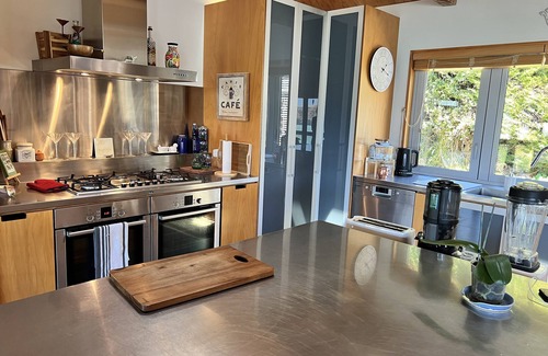 Diamond Harbour House | A Healing Haven in Diamond Harbour, Christchurch New Zealand.