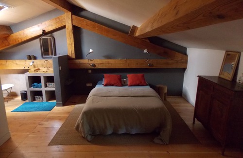 Auzelles Bed & Breakfast | A heavenly place in the midst of nature, peace and quiet
