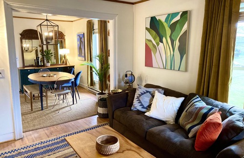 Earlville Condo | A Hidden Gem named Casa D'Oro