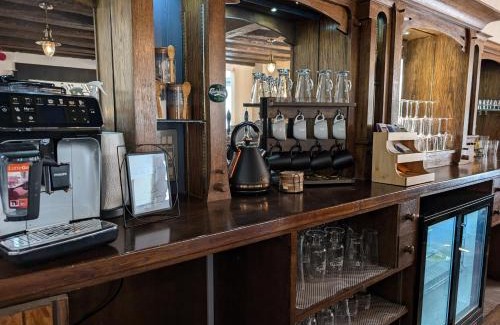 Bury St Edmunds House | A historic Pub with a modern twist - The Greyhound