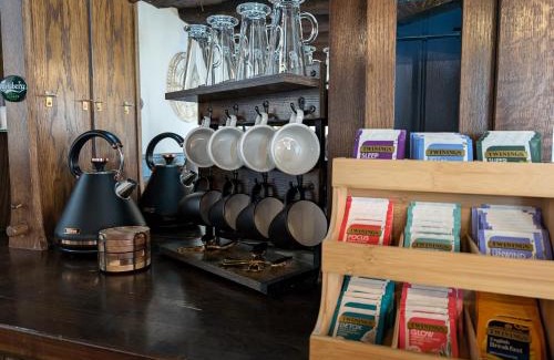 Bury St Edmunds House | A historic Pub with a modern twist - The Greyhound