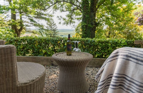Hythe Apartment | A holiday let that sleeps 2 guests in 1 bedroom