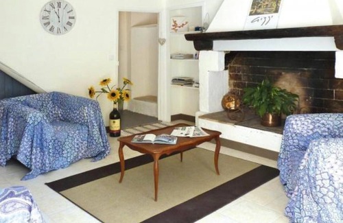Boulbon Other | A house in Provence, in a part of Mas, typical Provencal house.