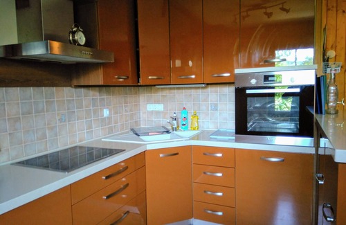 Rudanovac Ski Chalet | A Rustic retreat for famiies with children. 2 bedroom log housen