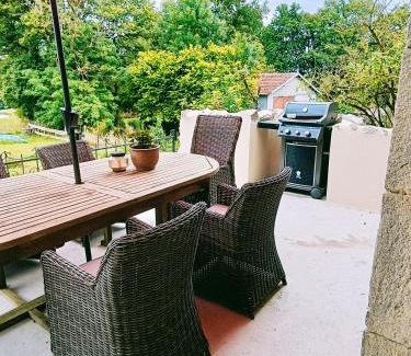 La Peruse Bed & Breakfast | A L'Ombre Du Marronnier GITES