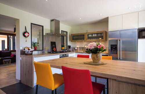 Traize House | A L'ombre DU Noyer - Traize