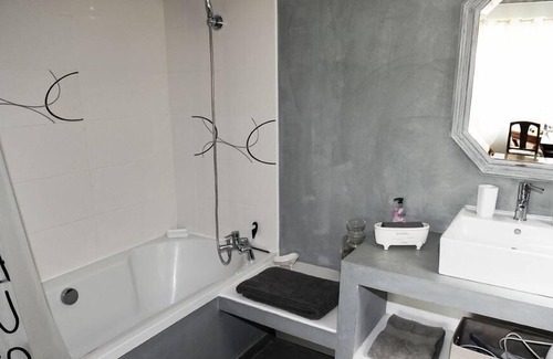 Hostun Bed & Breakfast | A L'orée du Bois - Chambres D'hôtes
