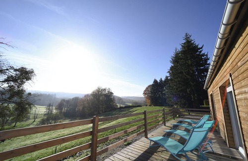 Signy-lAbbaye House | A L'OREE DU BOIS, 500 M2 GITE FOR 15 PEOPLE WITH SWIMMING POOL AND JACUZZI