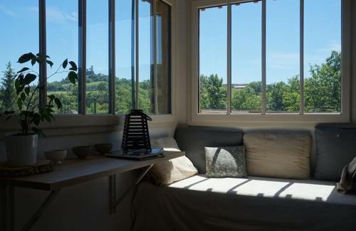 Turenne Ski Chalet | A LA BELLE ECORCE- tiny house