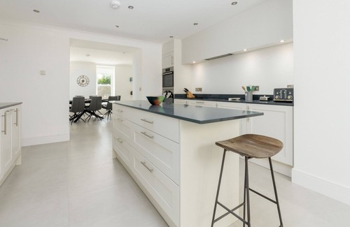Castletown House | A large home in the centre of Castletown sleeping 6