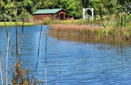 Akin Cabin | A Little Slice Of Heaven