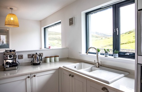 Rhyd-y-clafdy Cottage | A llyn peninsula that sleeps 4 guests in 2 bedrooms