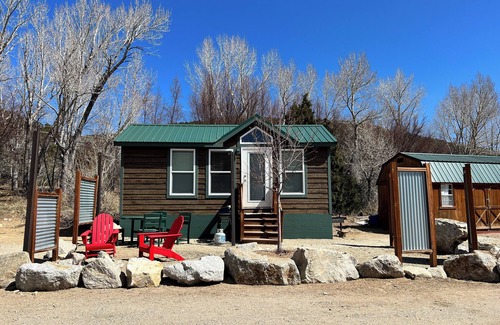 Salida Cabin | A-Lodge Salida - Cabins RV Tents Camping