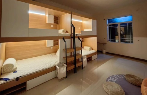 Enshi Cabin | A lodge surrounded by forests, mountains and tea fields !