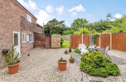 Colkirk Cottage | A lovely, cosy property that is in a great place for exploring North Norfolk.