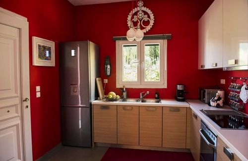 Dafnata Villa | A lovely villa ideally located near the old Corfu Town & cosmopolitan beaches