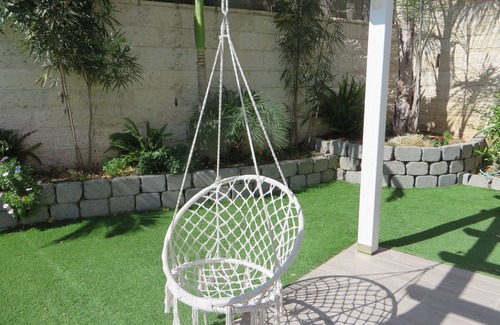 Beit Shemesh Apartment | A Luxurious Garden apartment with another private unit attached