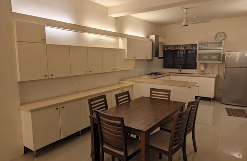 Arpookara Apartment | A luxury 2 bedroom apartment on the highway between Ettumanoor and Kottayam.