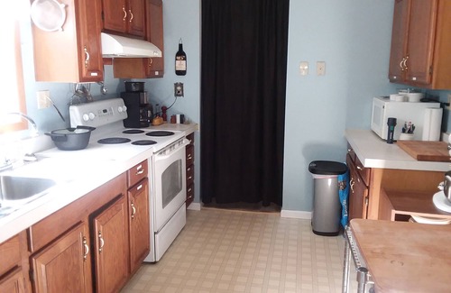 Stephentown House | A MAGIC SPOT: Booking all year Weekly, monthly discounts available