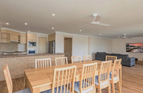 Yamba House | A Mariners Cove Yamba