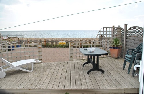 Selsey House | A Modern Stylish House Designed To Fully Enjoy Its Wonderful Seafront Position
