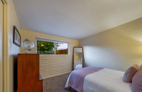 Menlo Park House | "A" Mountain /3 br /2 ba /Fenced /Long Stays