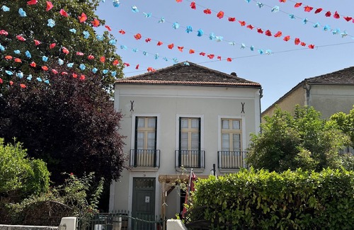 Eymet House | A must-see Central Townhouse with leisure pool !