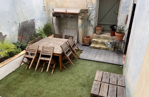 Eymet House | A must-see Central Townhouse with leisure pool !